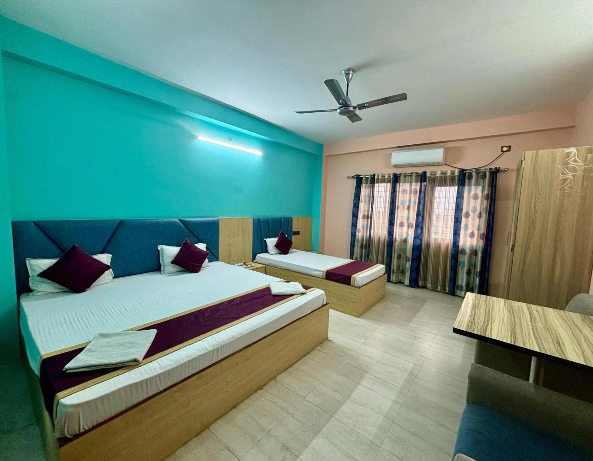 Krishna Shree Guest House 구와하티 외부 사진