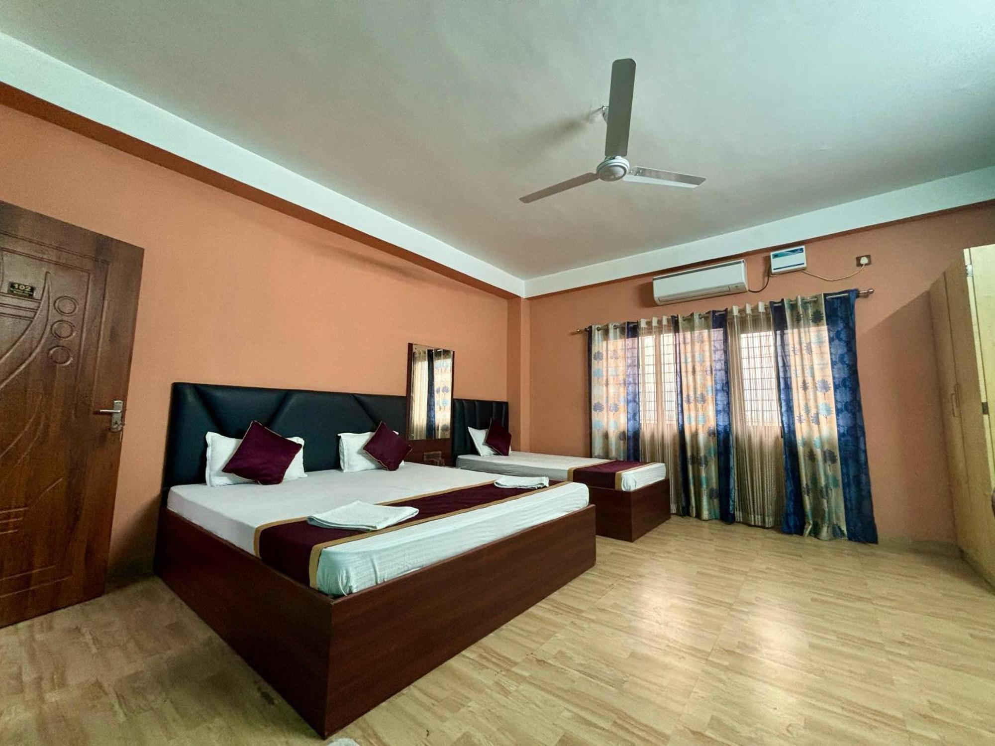 Krishna Shree Guest House 구와하티 외부 사진