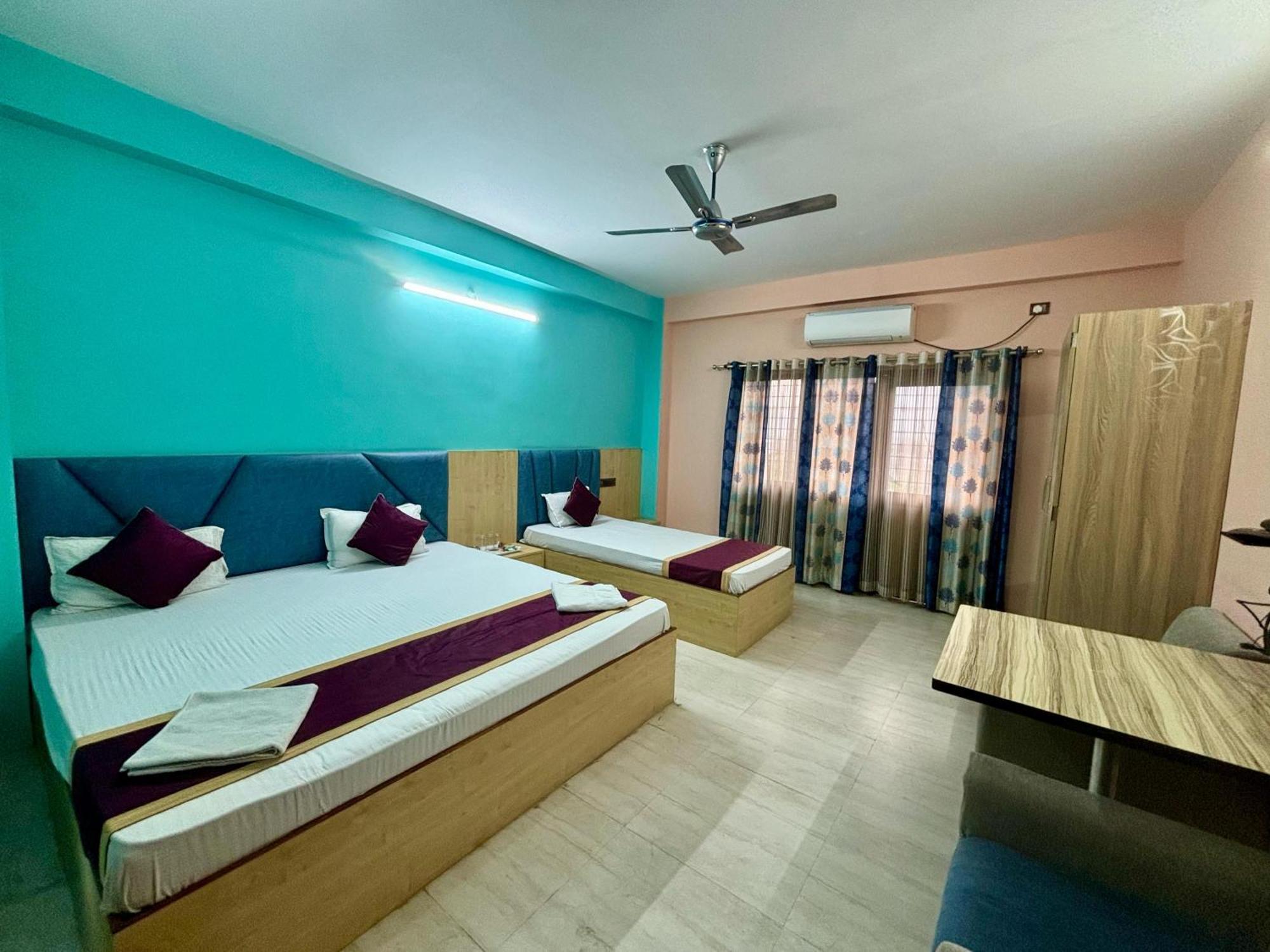 Krishna Shree Guest House 구와하티 외부 사진