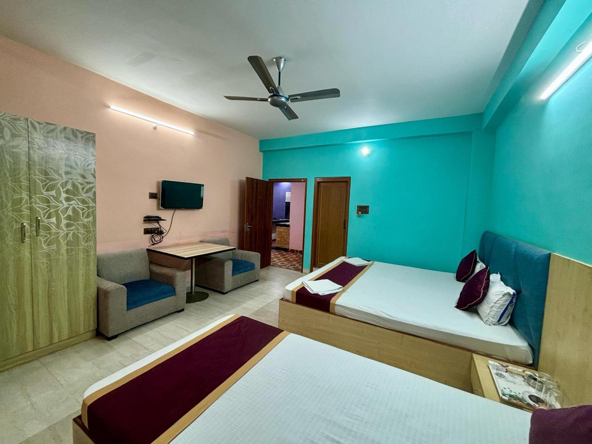 Krishna Shree Guest House 구와하티 외부 사진