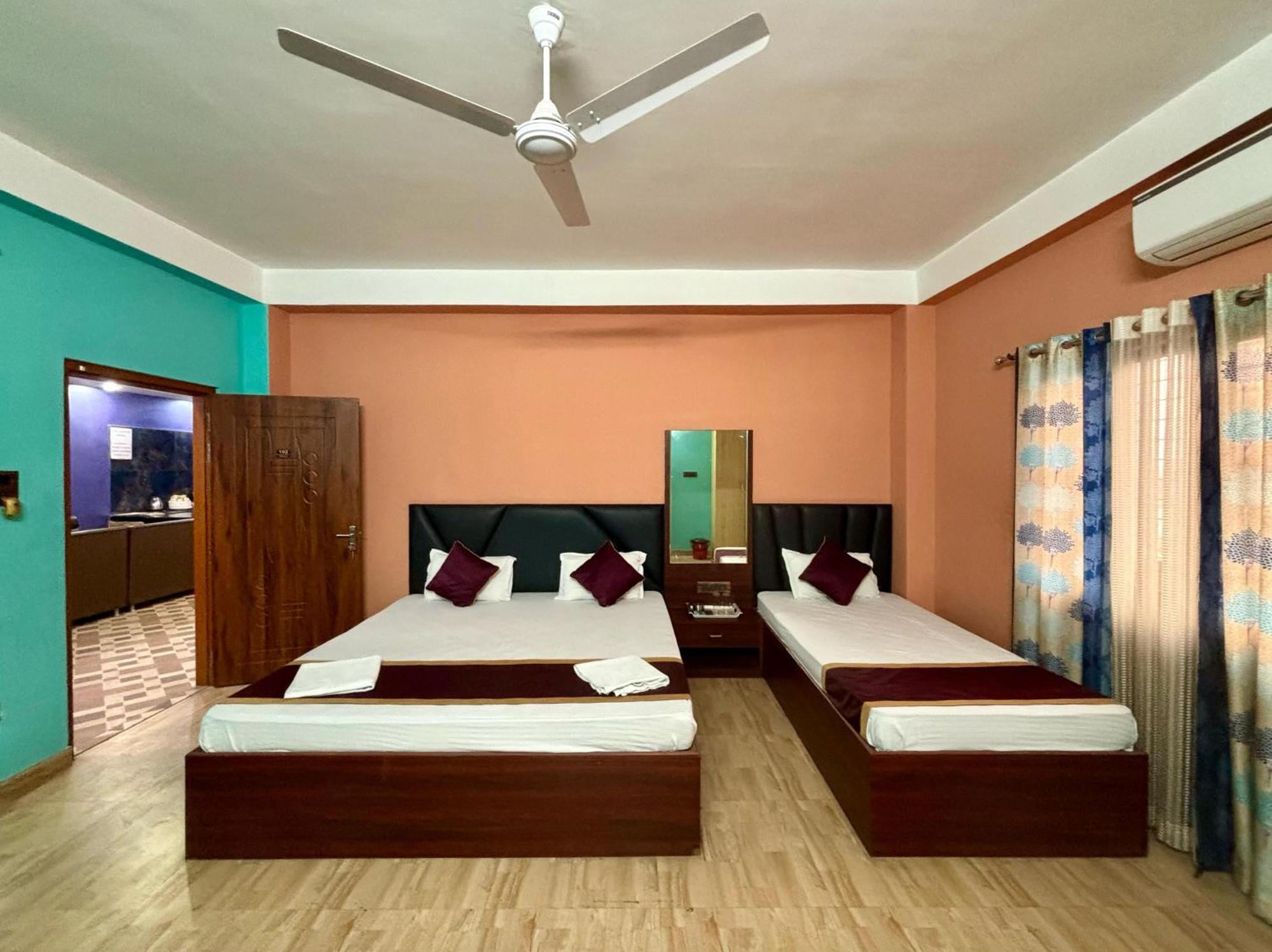 Krishna Shree Guest House 구와하티 외부 사진
